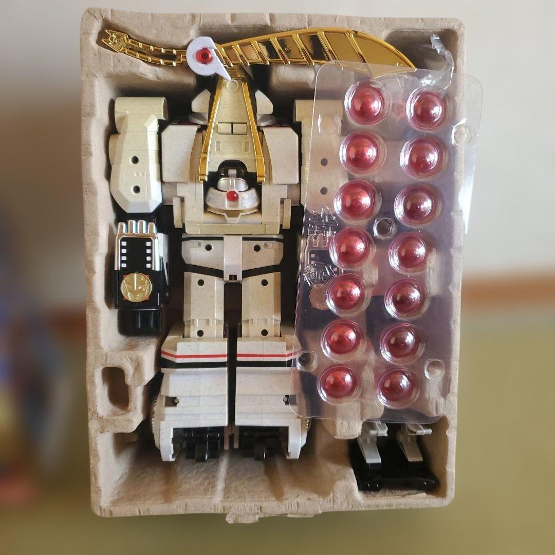 K*g様 戦隊職人 シリーズDX大連王、DXウォンタイガー 2体セット