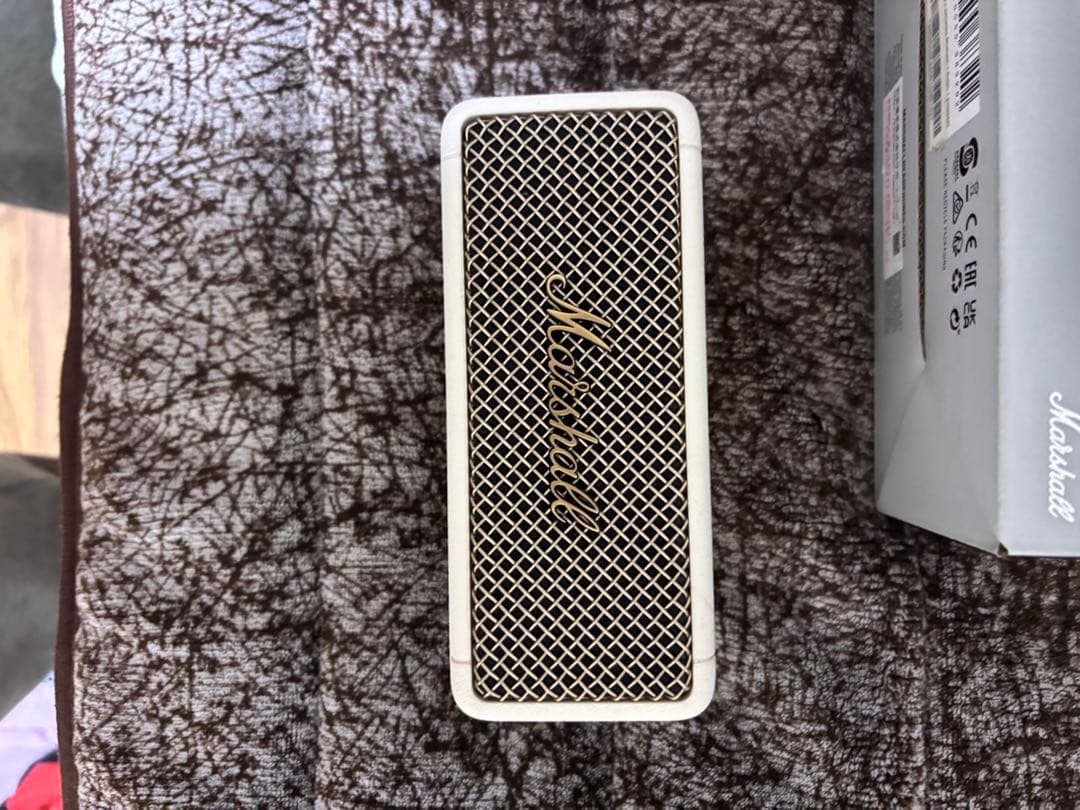 Marshall スピーカー