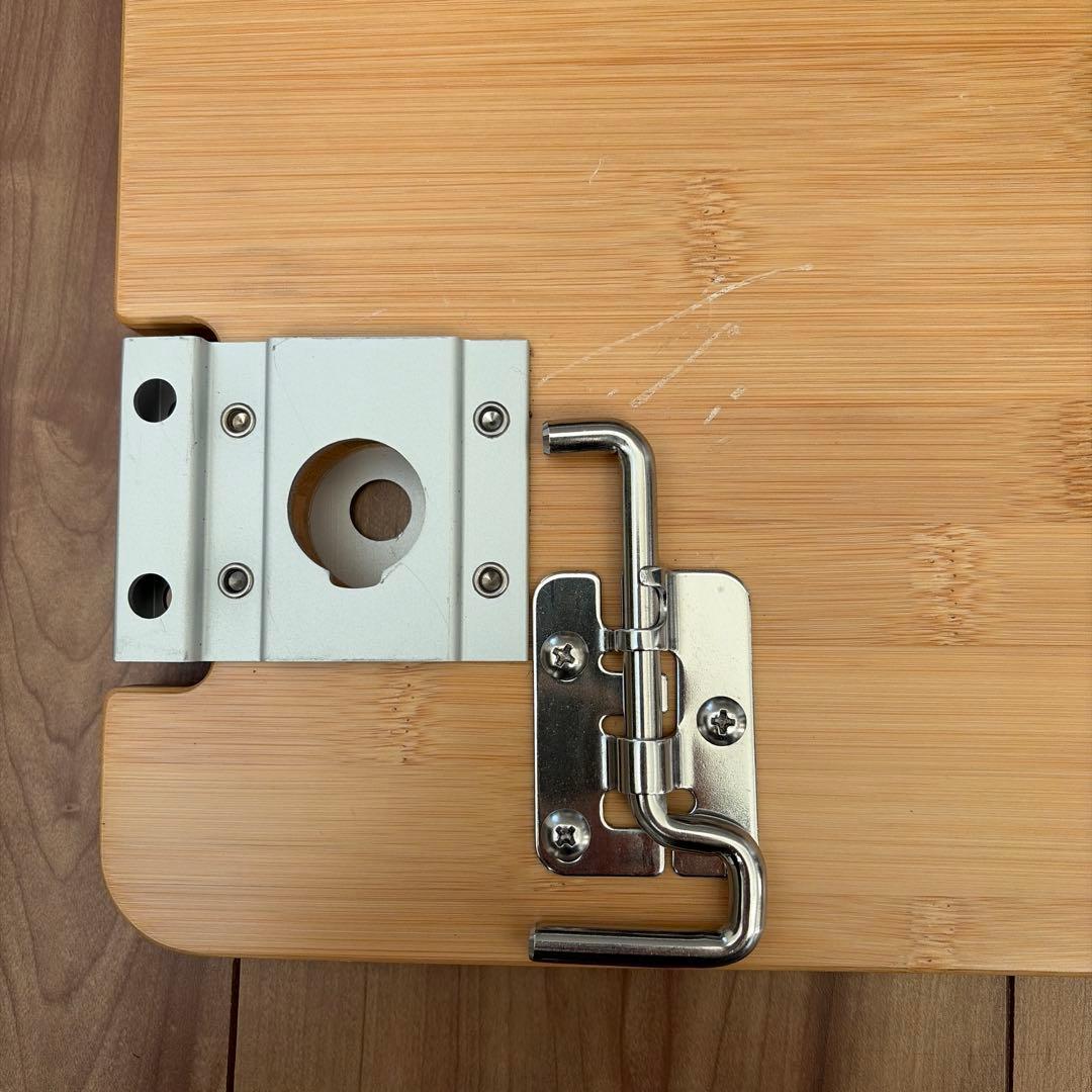  peak テーブルコーナー