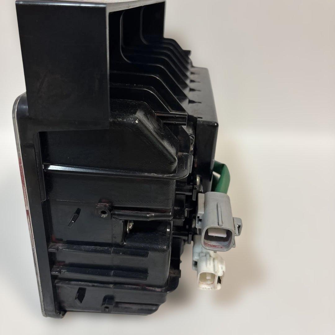 NO19 小糸　トラック用 4t 10t ノーマルタイプ（助手席側）左