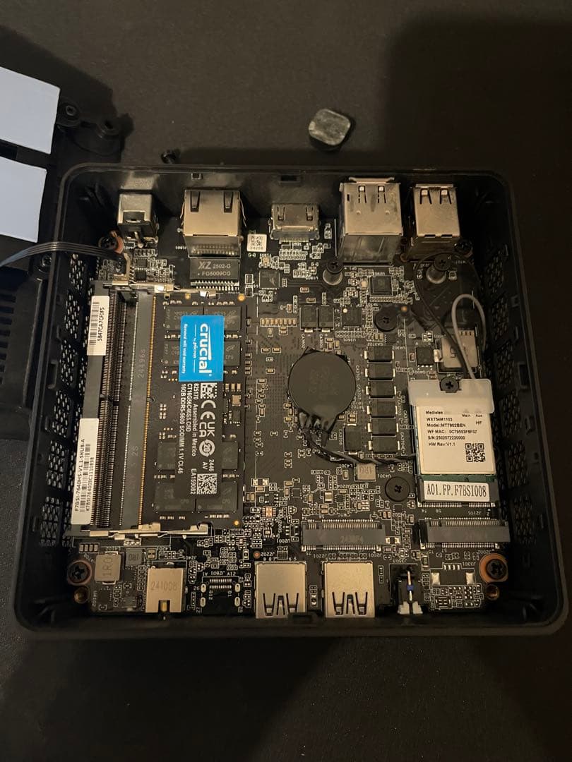 MINISFORUM UM760 Slimジャンク品