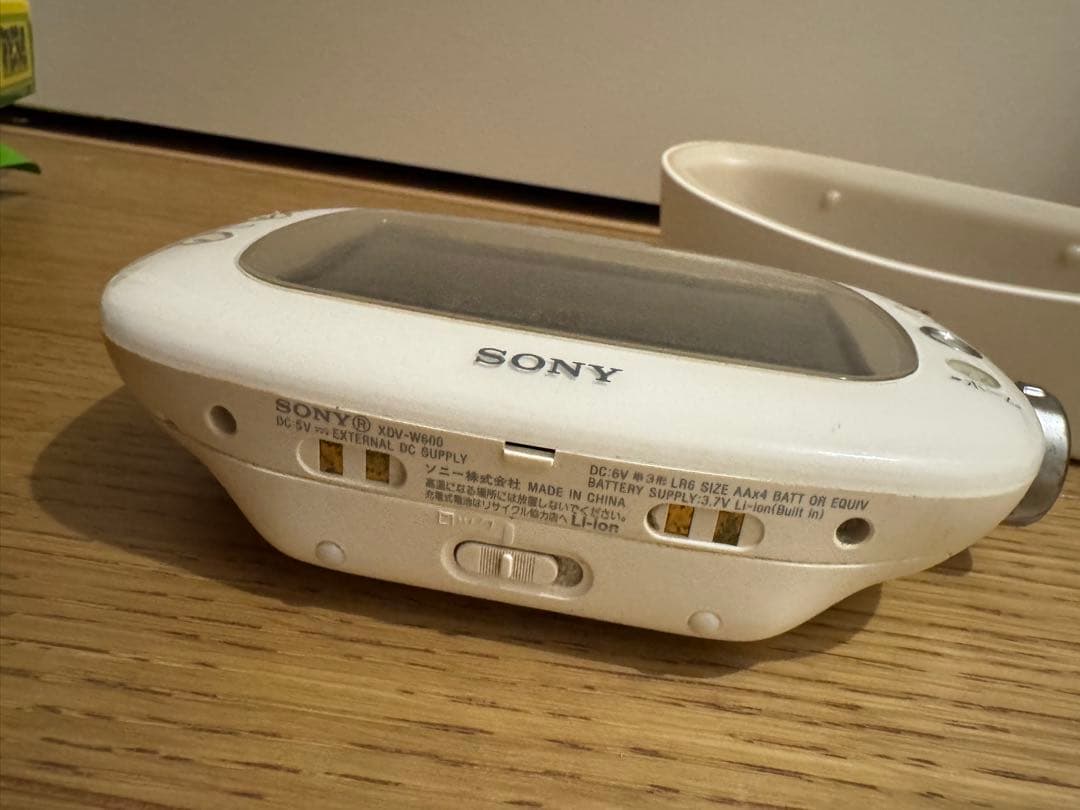 【美品】ソニー 4V型 液晶 BRAVIA 防水テレビ FM/AMラジオ録画