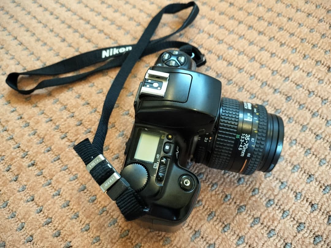 Nikon 1眼レフフィルムカメラ