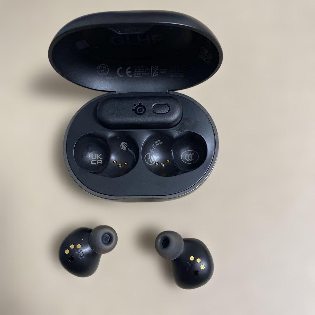 SteelSeriesゲーミングワイヤレスイヤホンArctis GameBuds