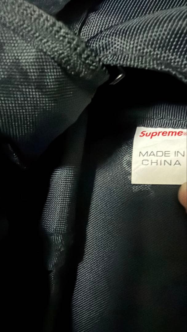 美品⭐︎Supreme 黒 リュック