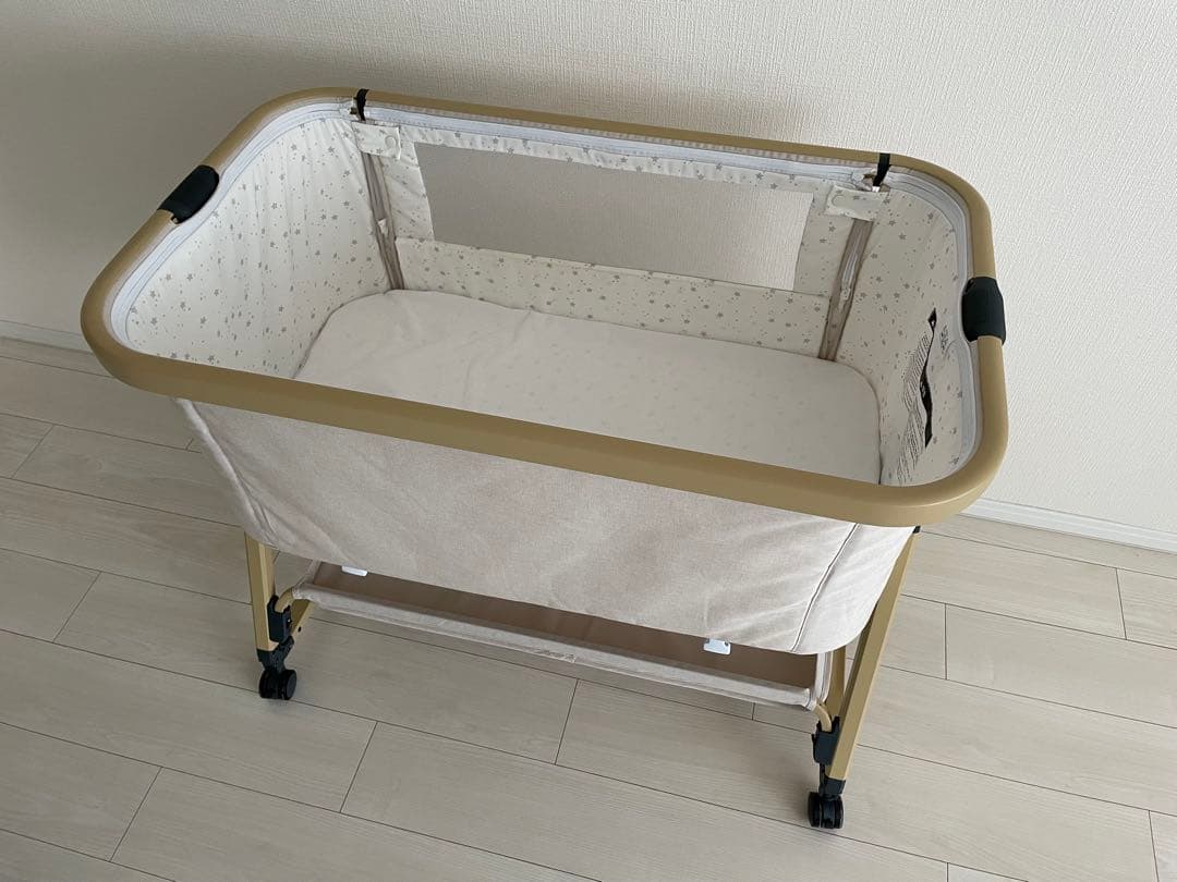 【美品】ベビーベッドHZDMJ ベージュ 2024年購入4ヶ月使用
