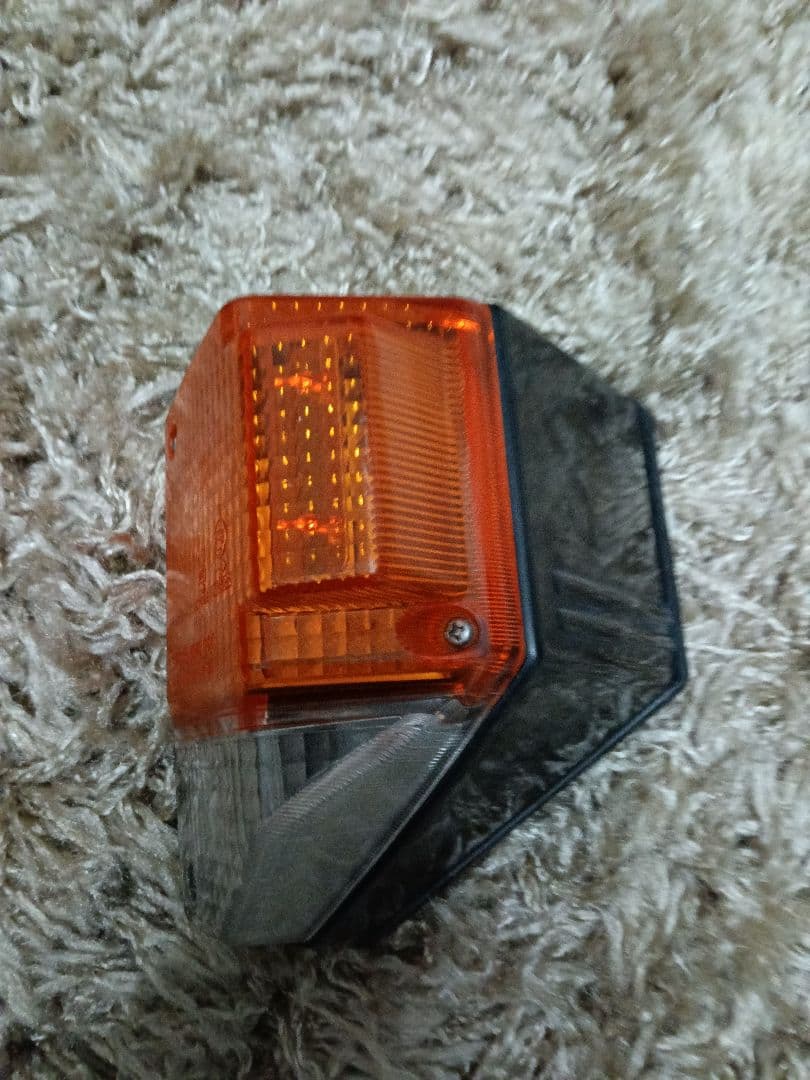 ランクル70 純正コーナーレンズ　ランドクルーザー70