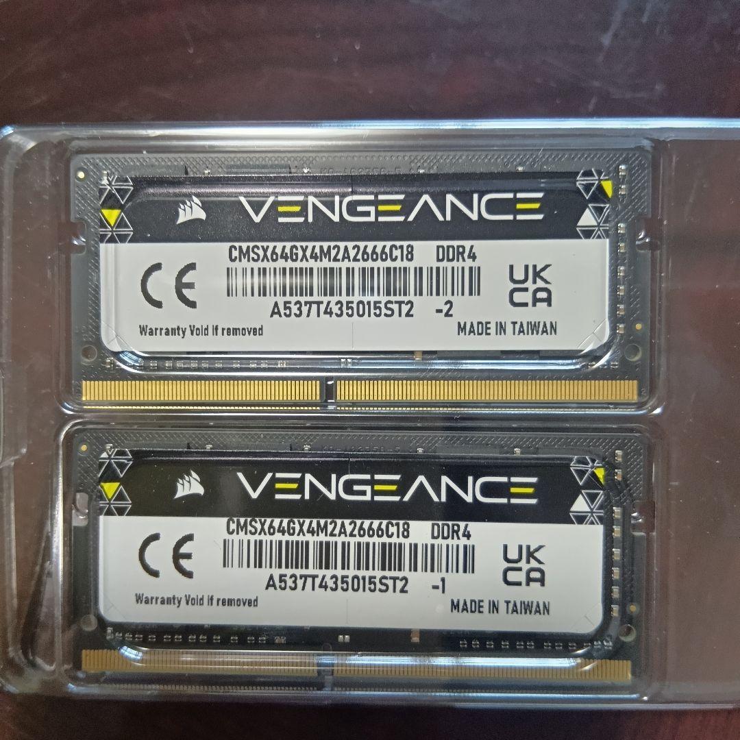 Corsair DDR4 64GB 2666MHz ノートパソコン用メモリ