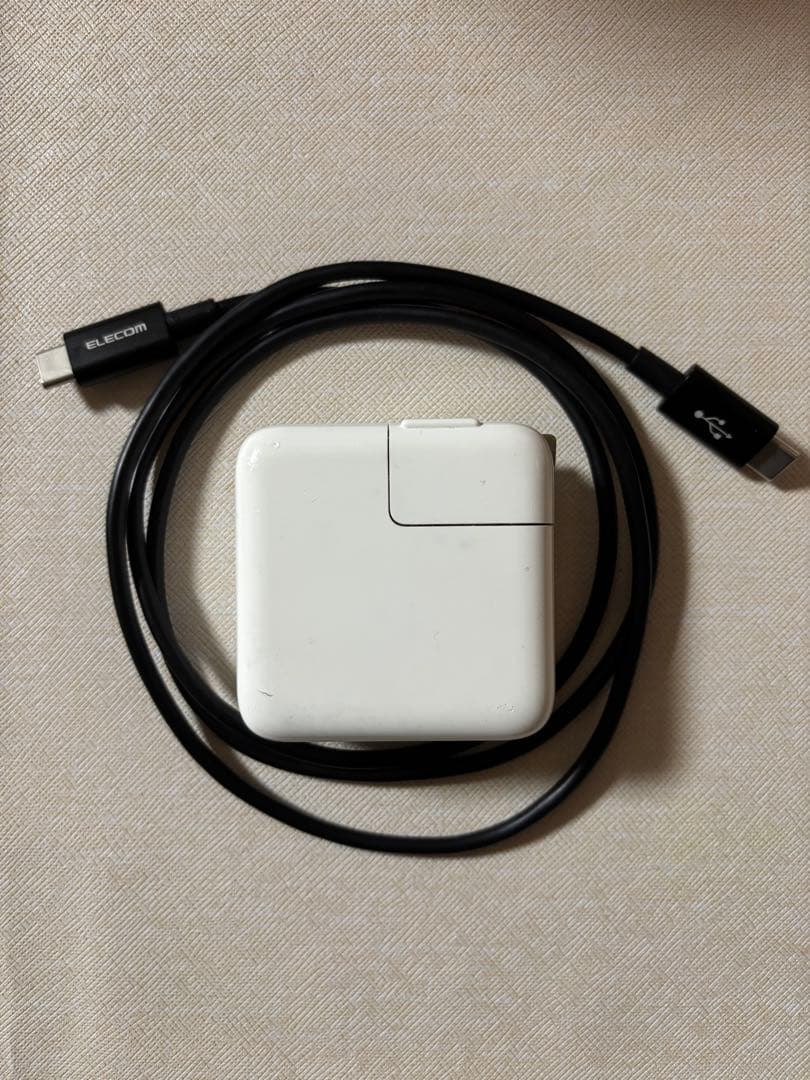 Apple MacBook Air 2020 M1 本体【充電器付き】