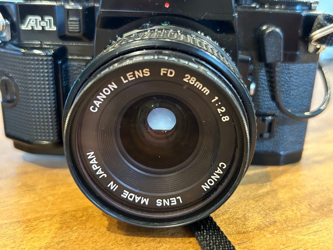 Canon A-1 　レンズ付き