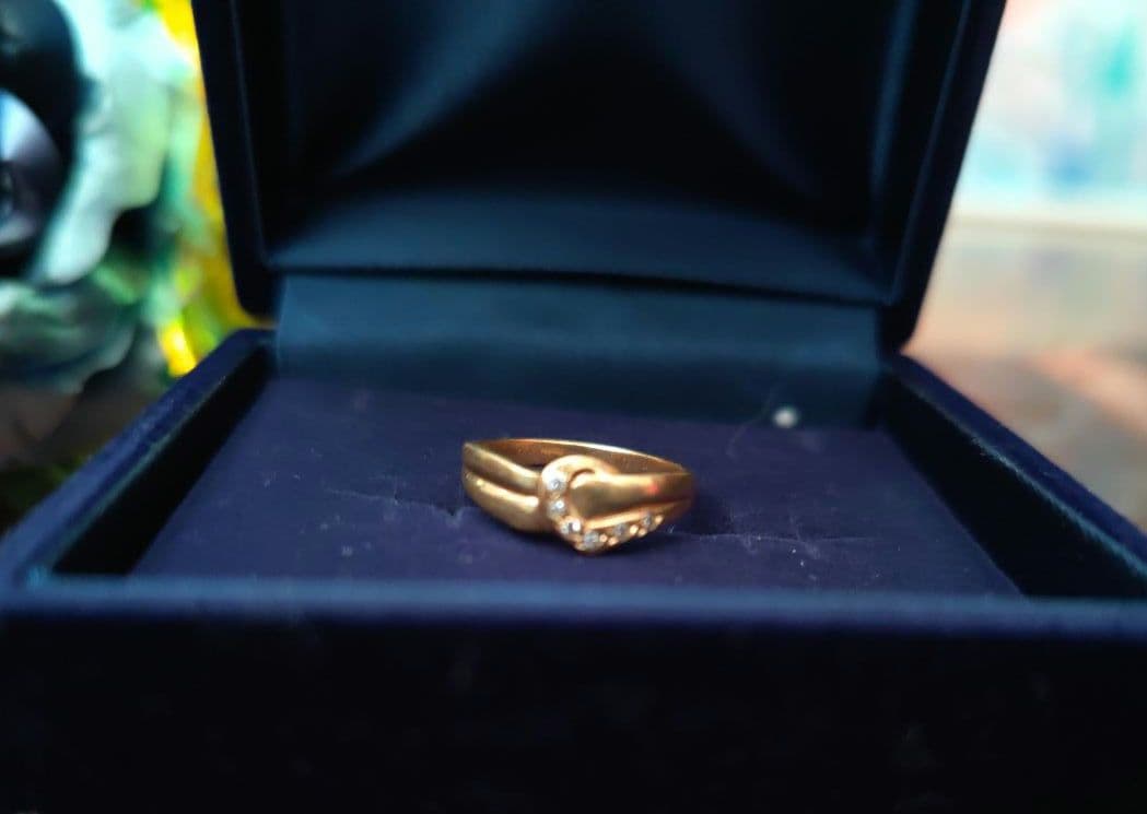 ダイヤ　指輪　ジュエリーマキ