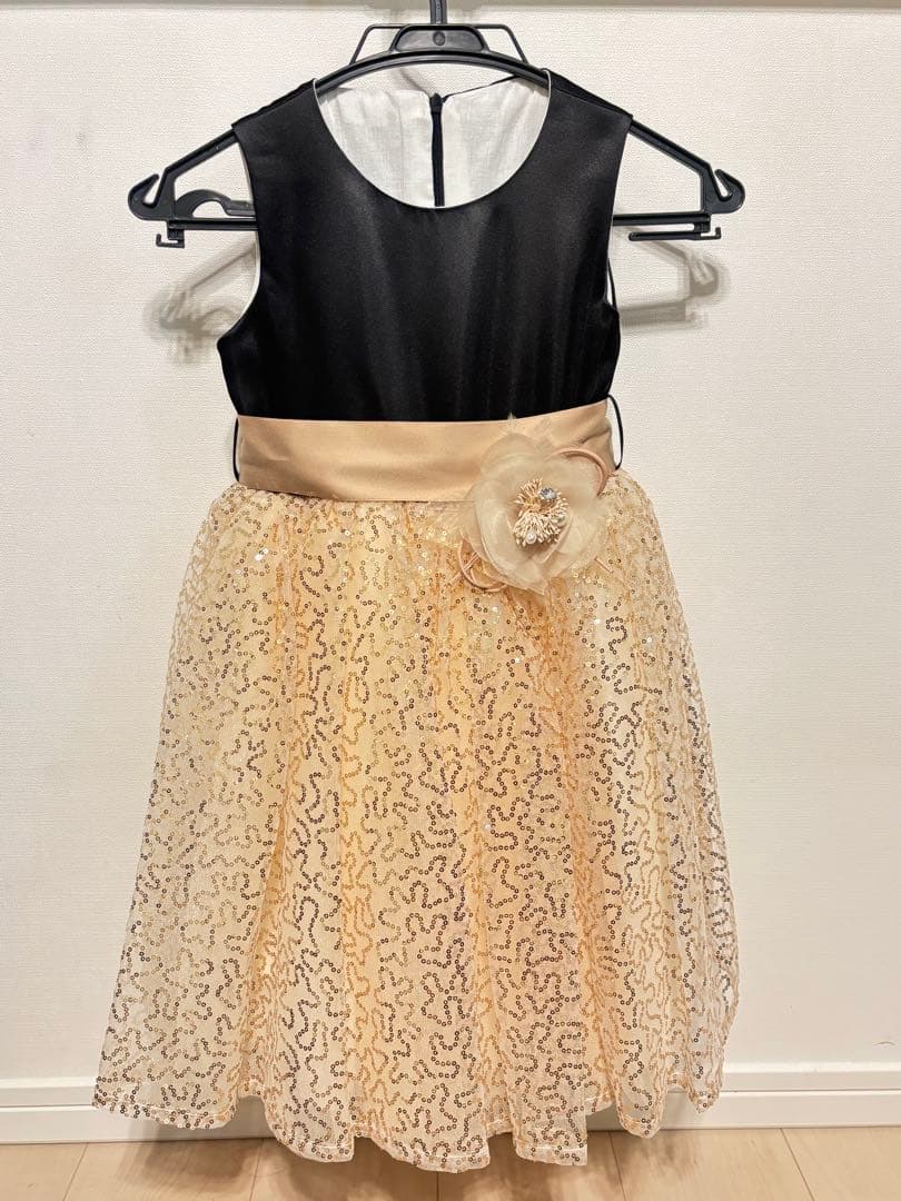 DRESCCO ドレスコ　ゴールドスパンコールレースドレス　120CM