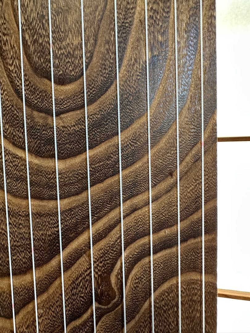 伝統的な木製琴 13弦 ダークブラウン