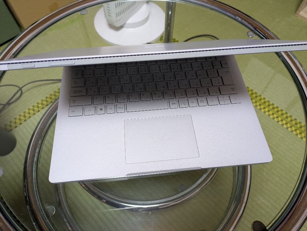 Windowsノート本体 Surface Book 2 / Core i7 / 8GB / 256GB