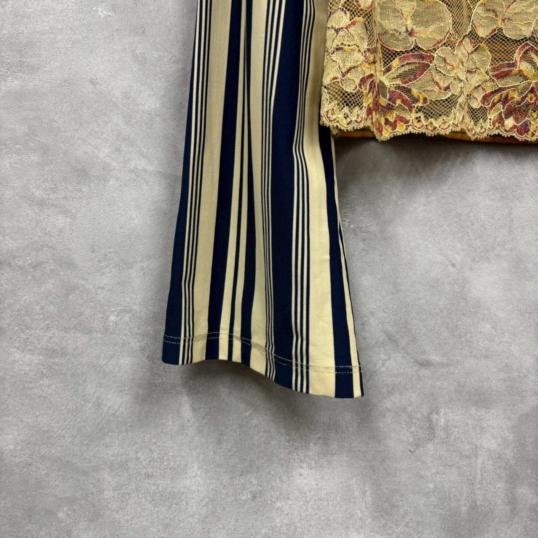 良デザイン◎ Y2K SAVE THE QUEEN 総柄トップス N2566