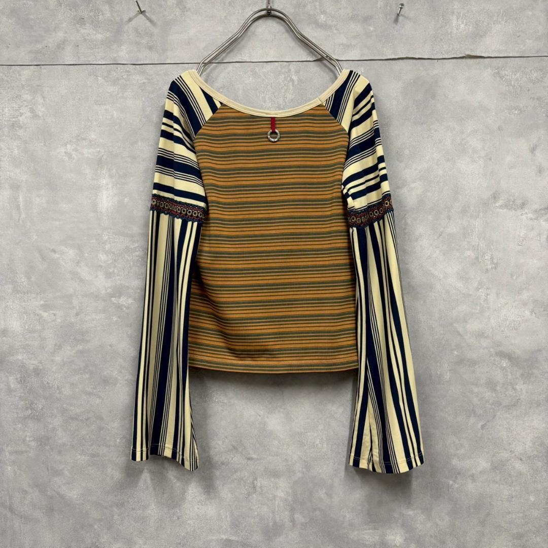 良デザイン◎ Y2K SAVE THE QUEEN 総柄トップス N2566