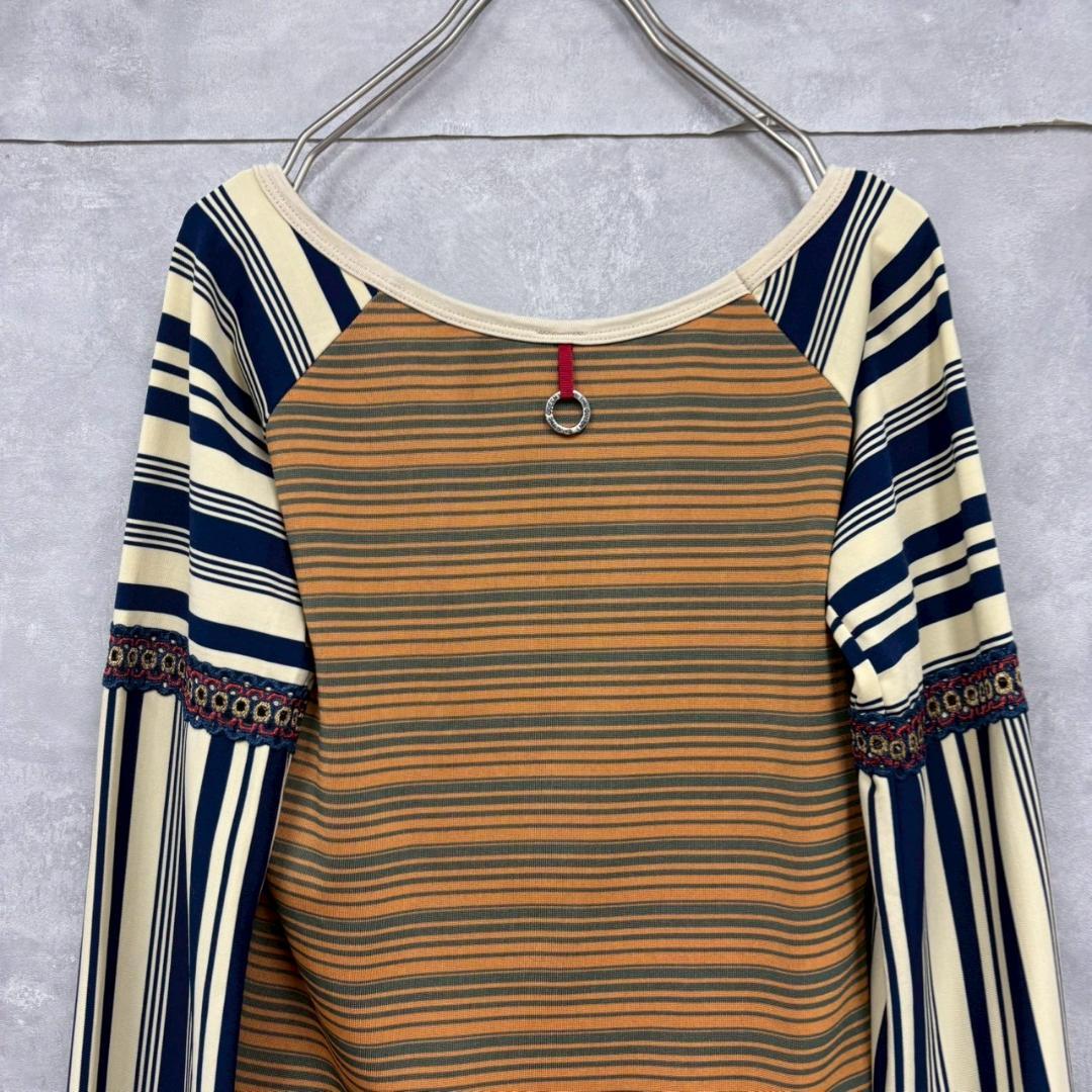 良デザイン◎ Y2K SAVE THE QUEEN 総柄トップス N2566