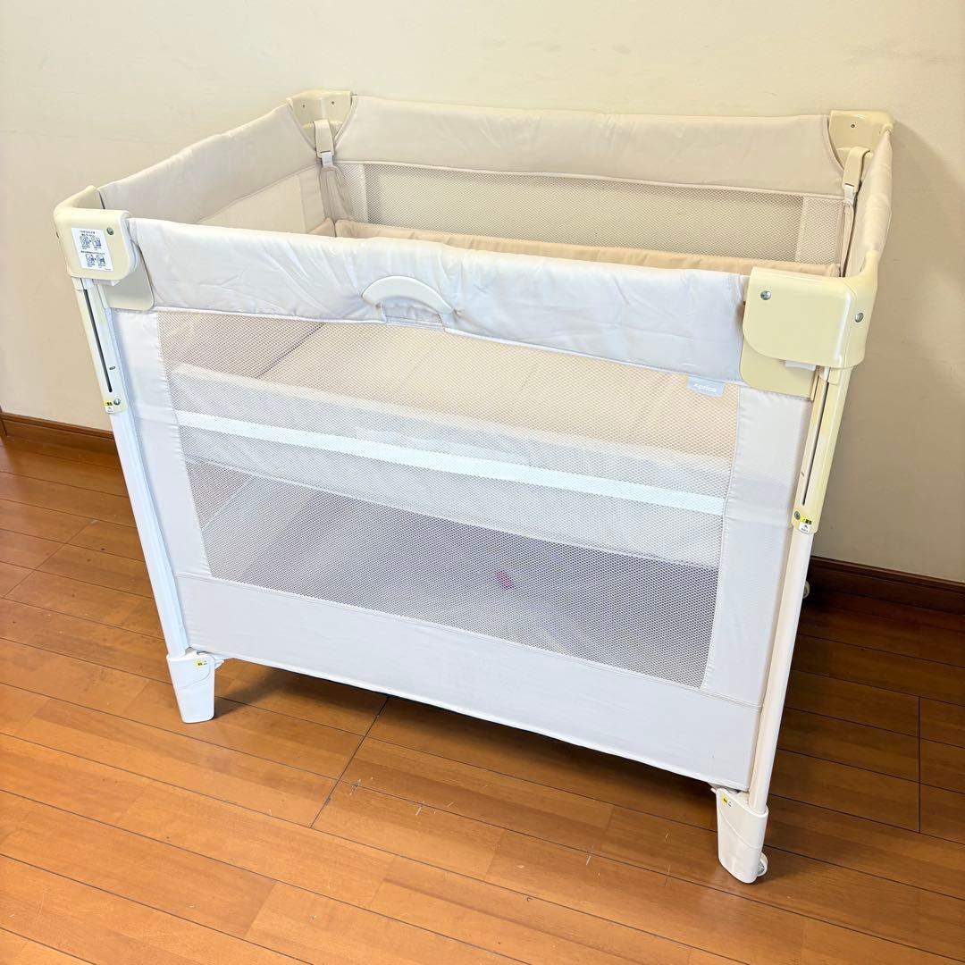【匿名配送・訳アリ価格】アップリカ ココネルエアー ベビーベッド