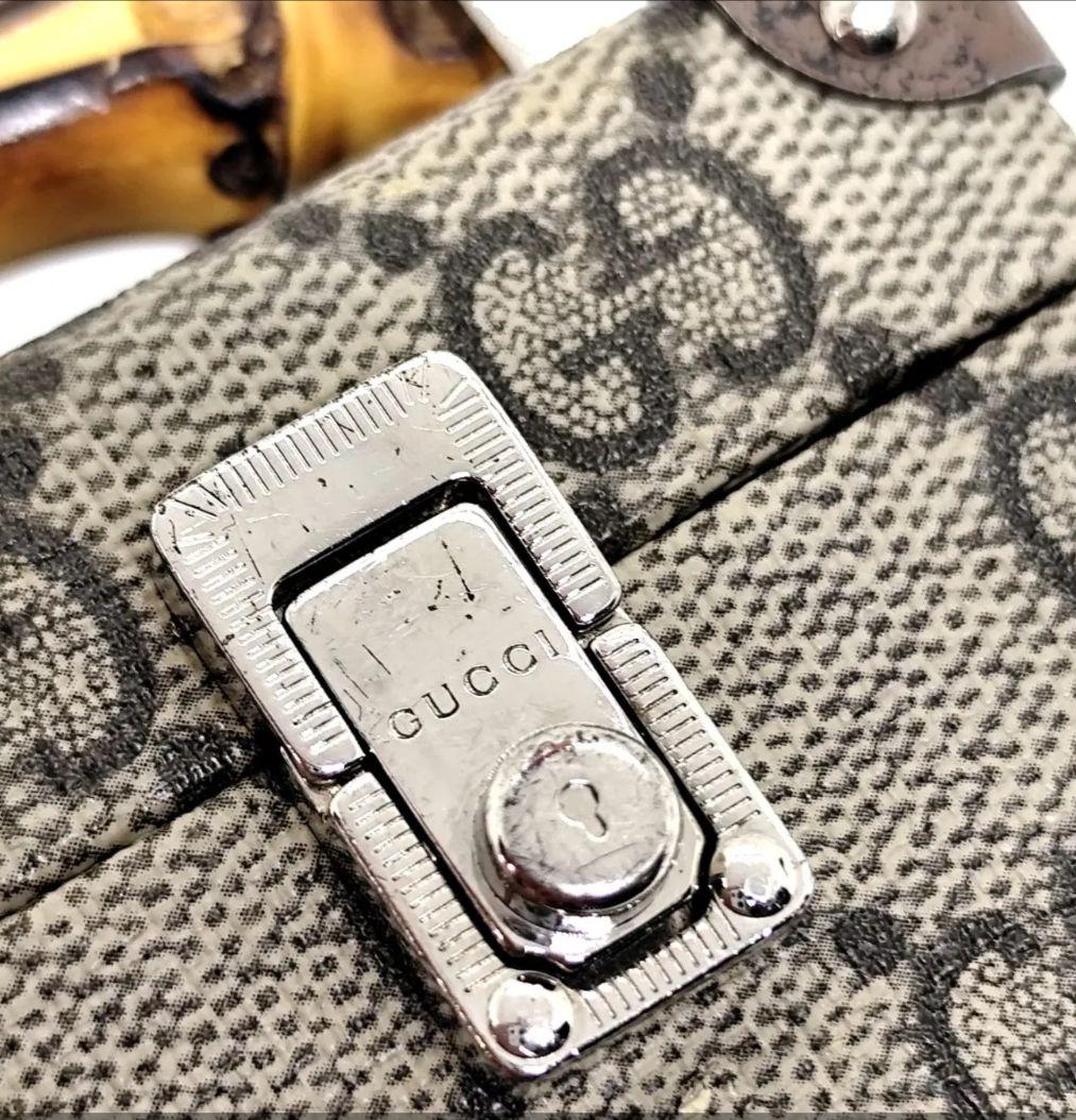 GUCCI (グッチ) Airpods Pro ケースGG総柄 バンブーハンドル