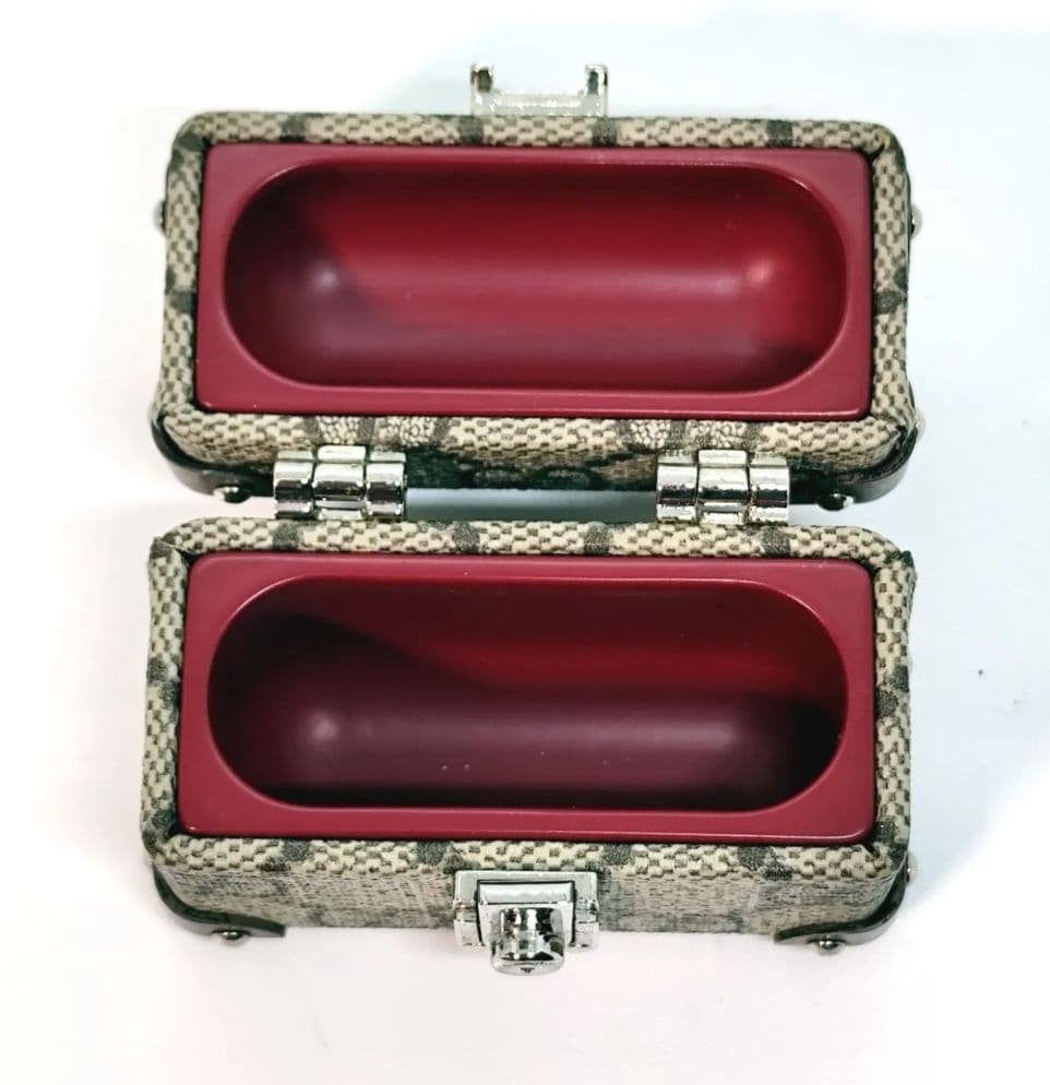 GUCCI (グッチ) Airpods Pro ケースGG総柄 バンブーハンドル