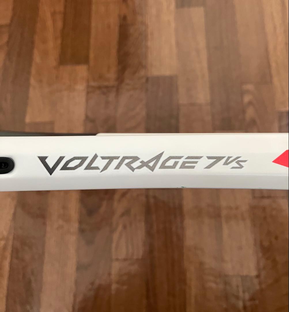 ボルトレイジ7VS ヨネックス　ソフトテニス　ラケット　VOLTRAGE