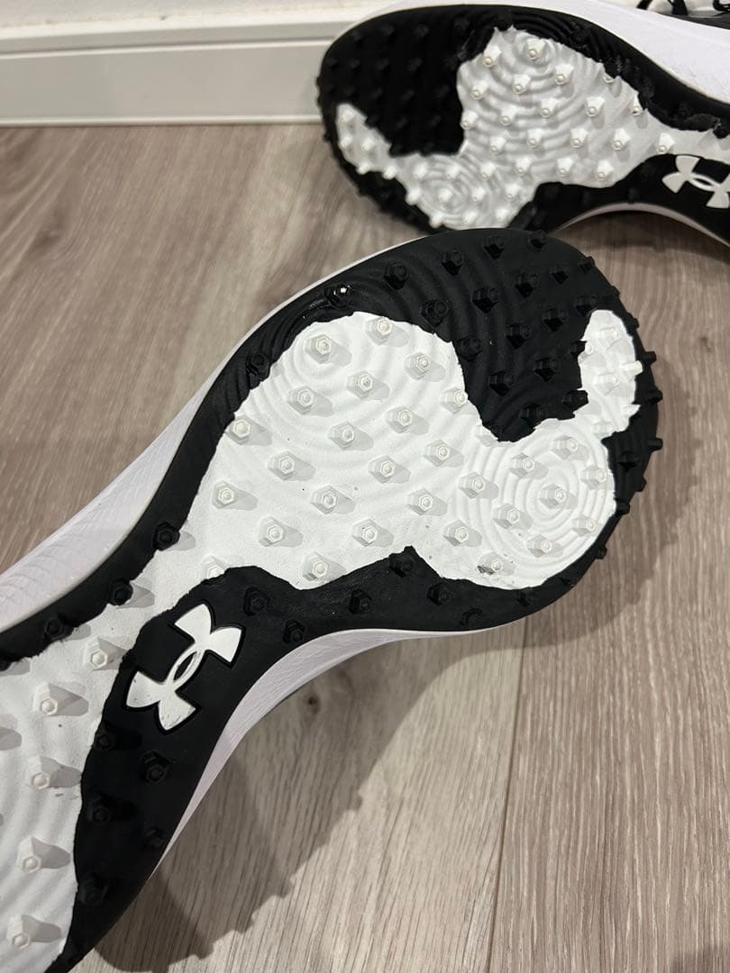 メンズアンダーアーマ　野球　29cm