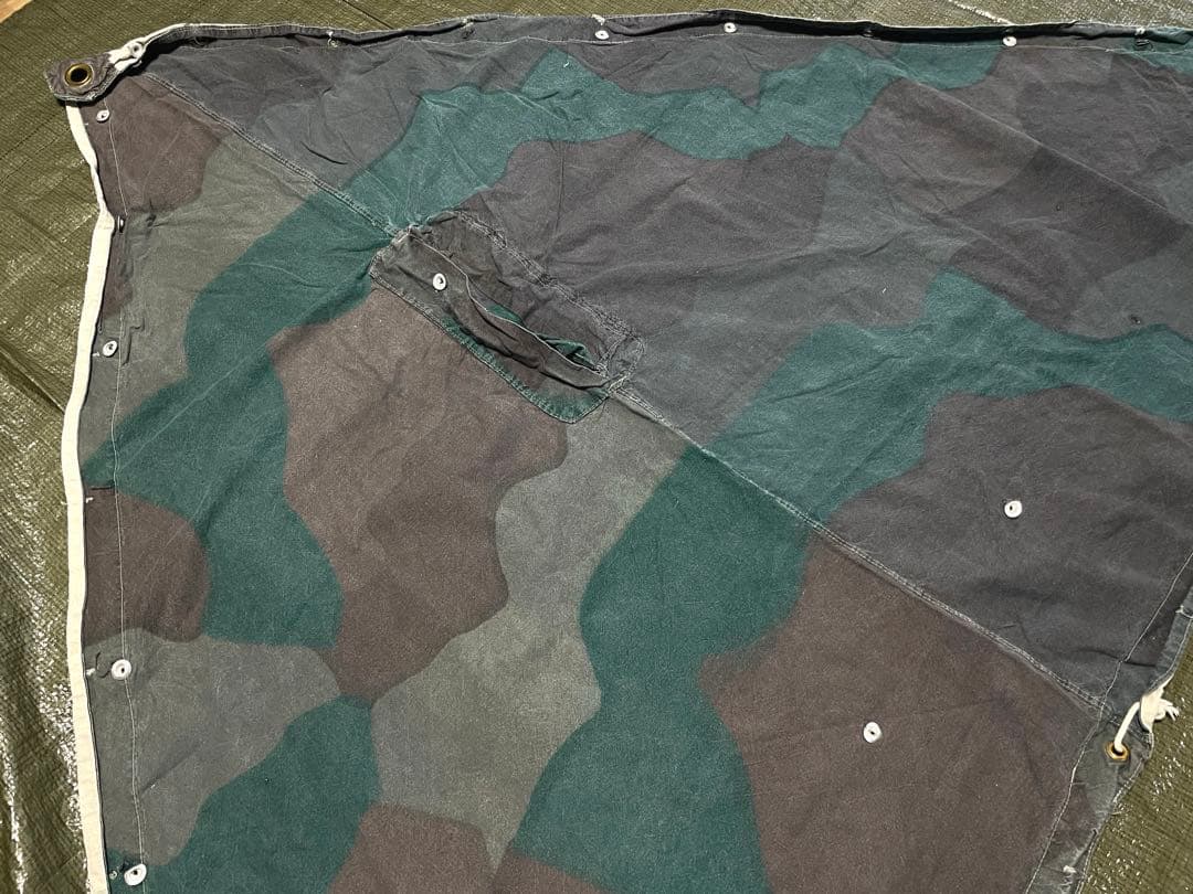 お*い様 スウェーデン軍　軍幕　パズルカモ迷彩 コットン 三角テント