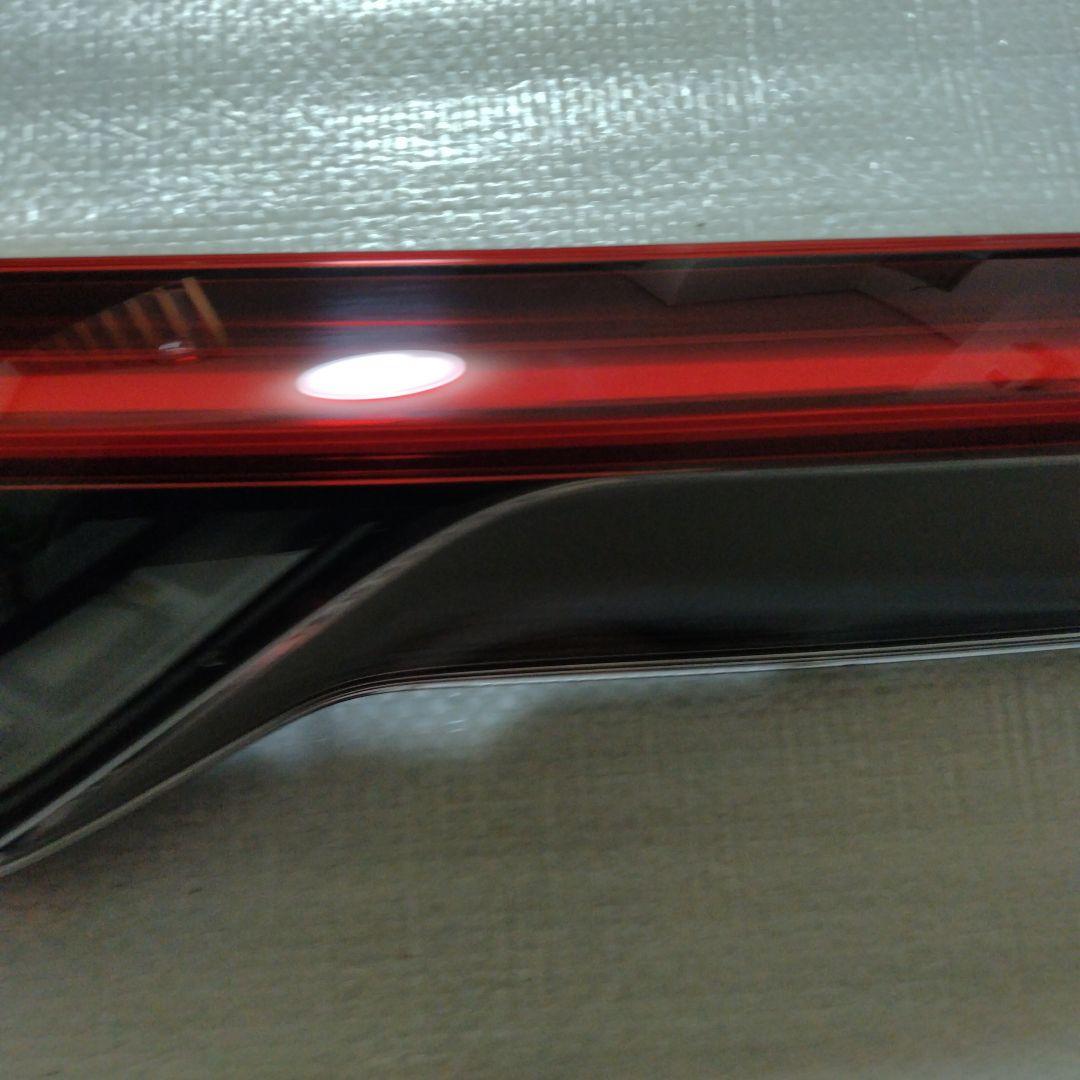 ヴェゼル左テールランプ値下げ‼️