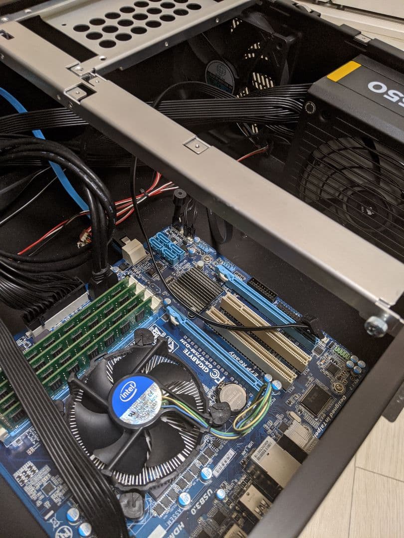 自作デスクトップPC　GIGABYTE GA-B75M-D3H