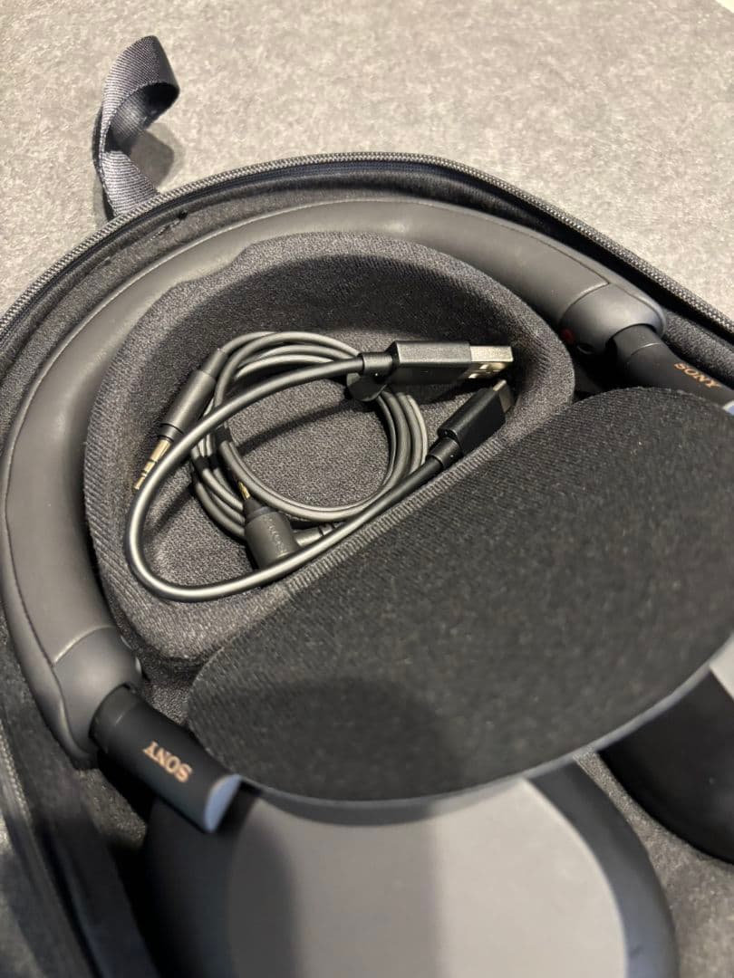 WH-1000XM5 SONY ワイヤレスヘッドホン ブラック ケース付き