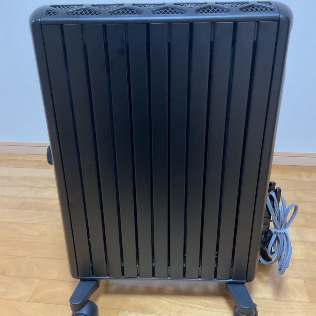 DeLonghi オイルヒーター ブラック