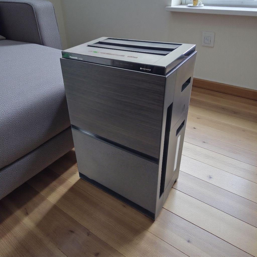 □Panasonic F-VC70XT 空気清浄機　2021年製