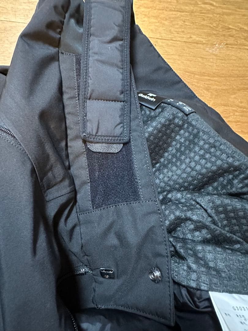 ゴールドウィンスキーウェア 上下セット黒 (XXL)