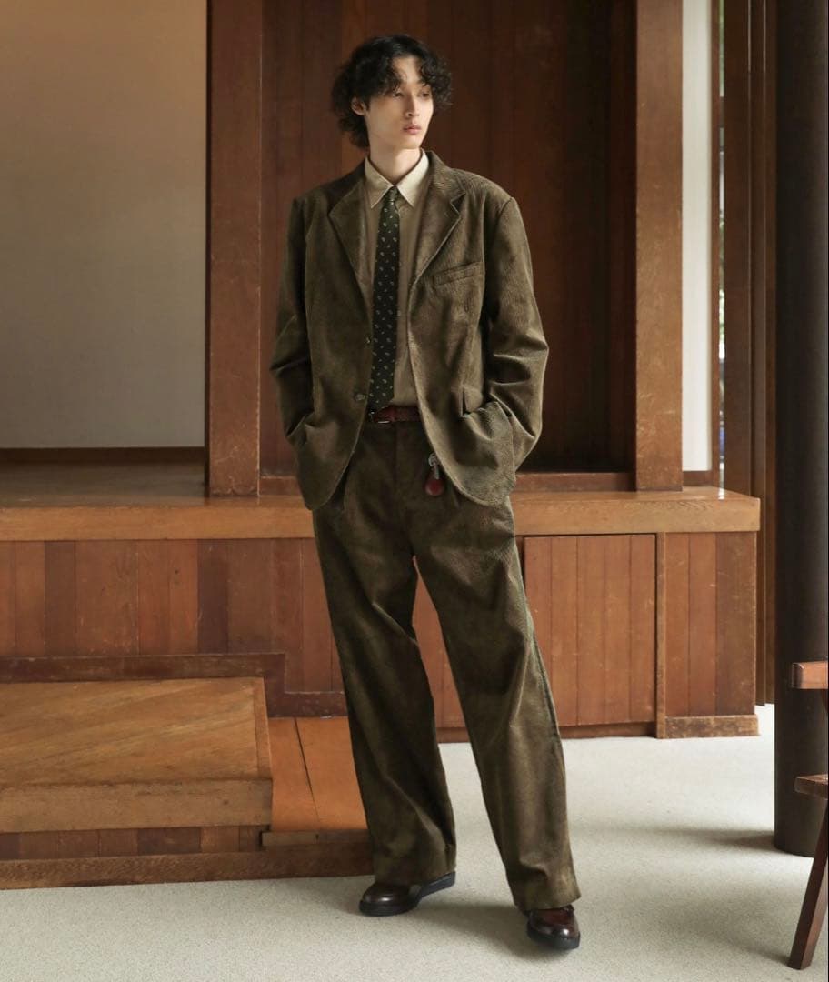 Bleme. コーデュロイ セットアップ　Lサイズ　カーキ