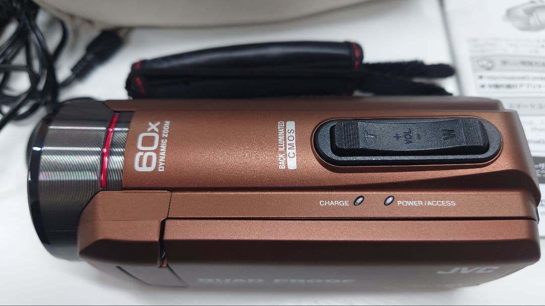 美品 JVC Everio R QUAD PROOF ビデオカメラ本体