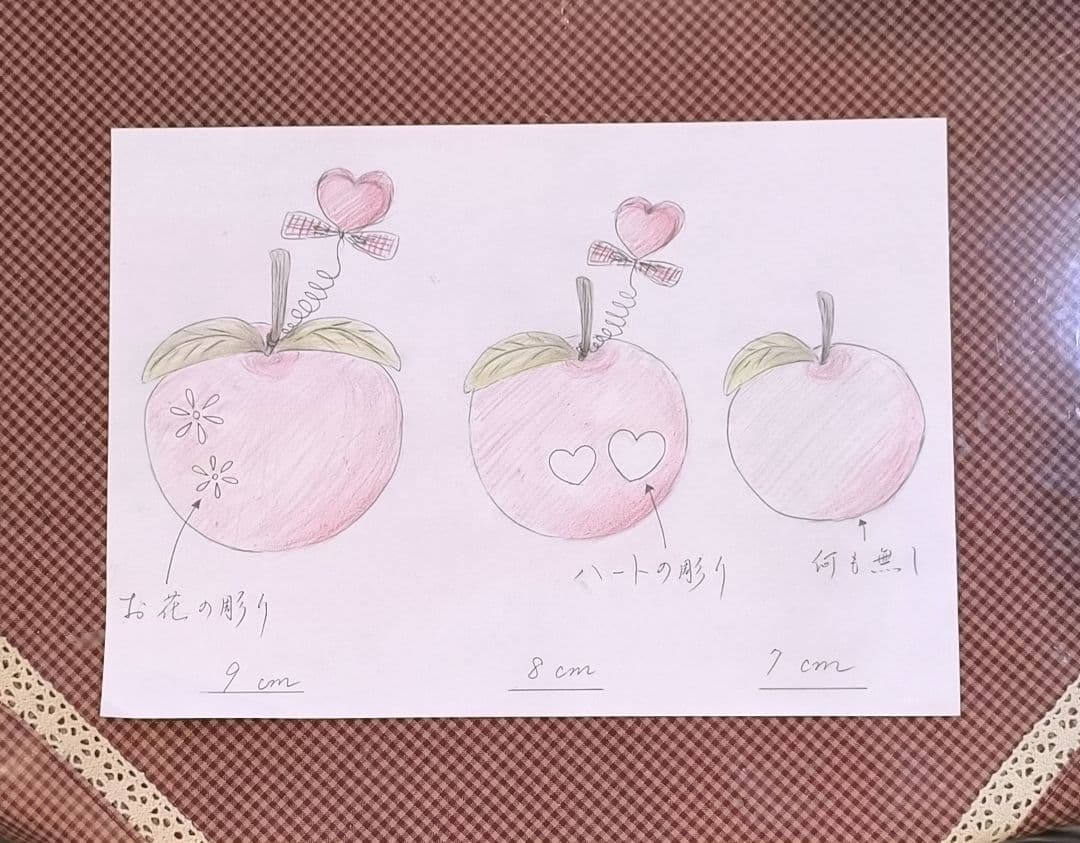 ⭐️アメリカンカントリー雑貨❤ ෆ木製まん丸りんご ෆ の三姉妹(●^ ^●)