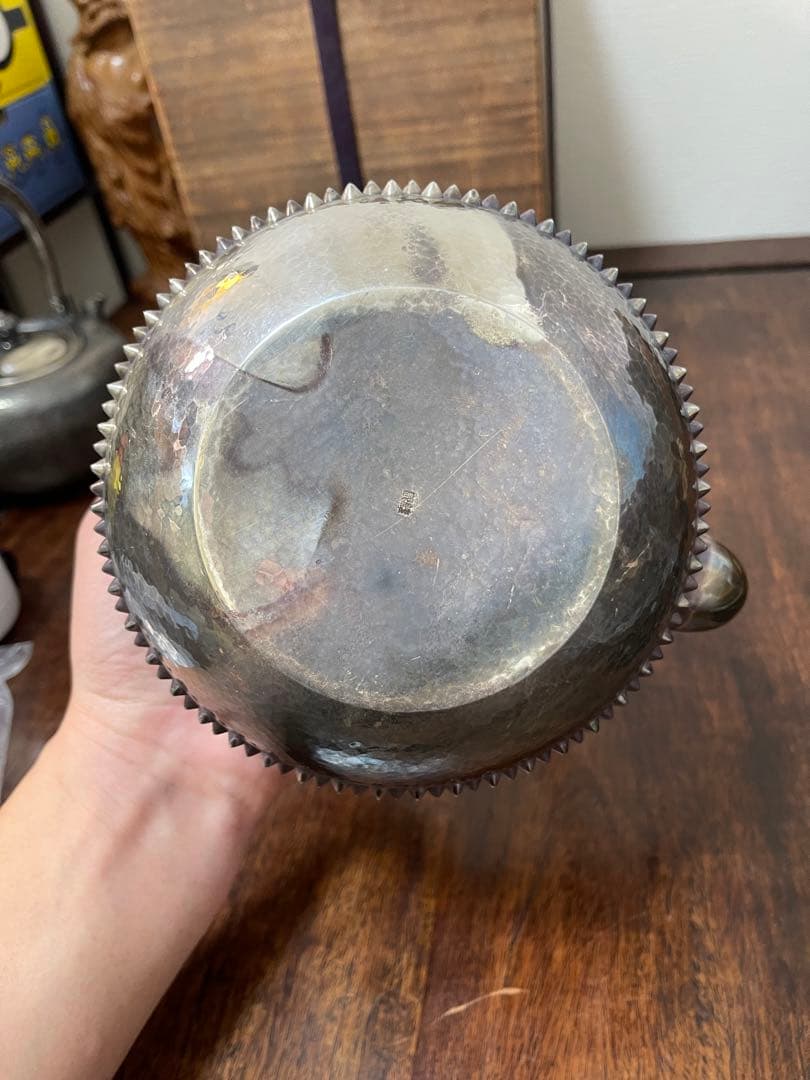 銀瓶　純銀　あられ　木箱付き　652g 骨董古美術