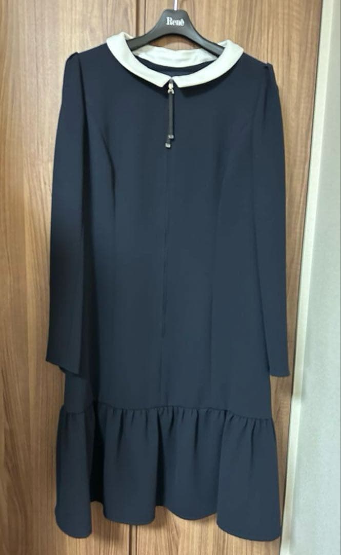 Rene ルネ　白襟ワンピース 38 ★1回着用