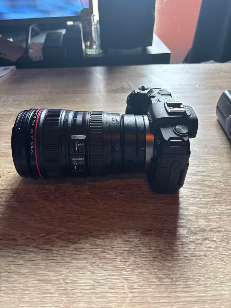 Canon EOS RP ミラーレスカメラ 24-105mmレンズ付き