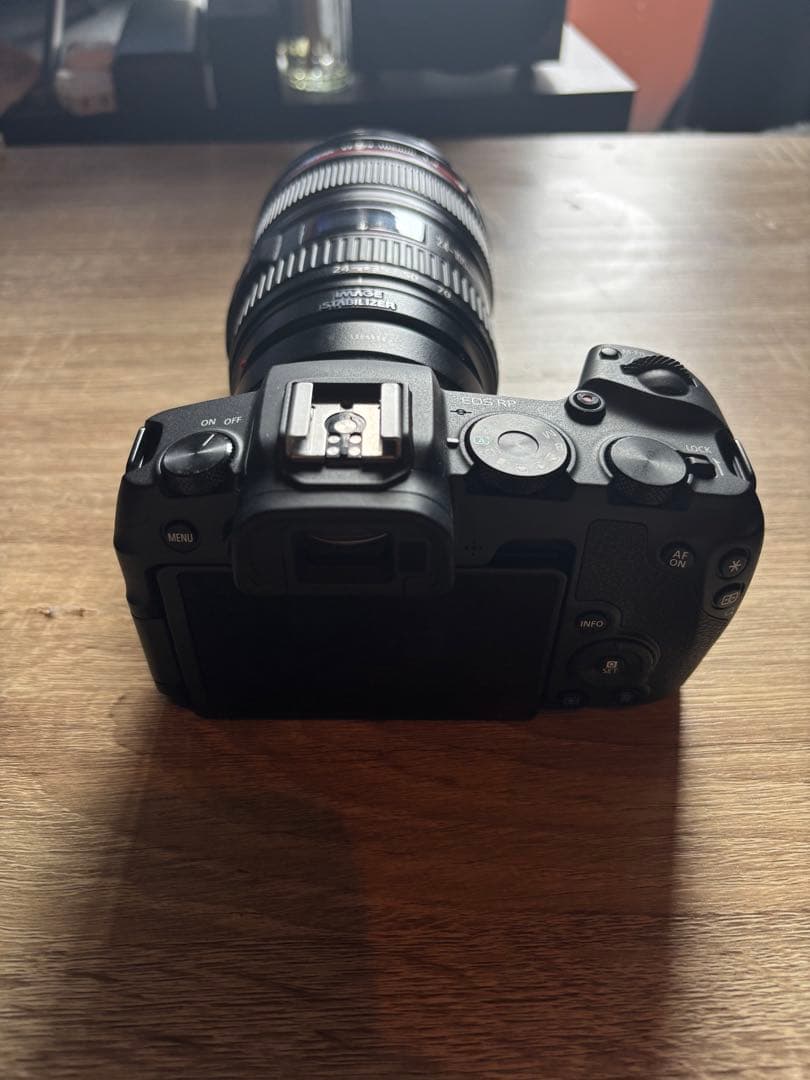 Canon EOS RP ミラーレスカメラ 24-105mmレンズ付き