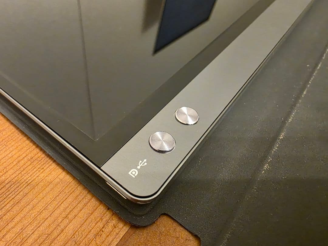 ASUS ZenScreen ポータブルモニター MB16AC 15.6インチ