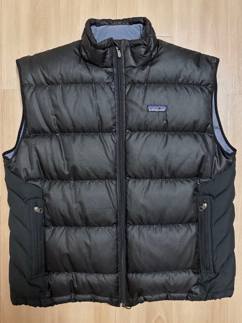 パタゴニア　ダウンベスト　84631F7 ブラック
