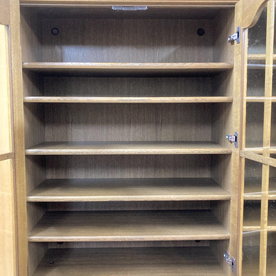 起立木工　３面食器棚　カップボード