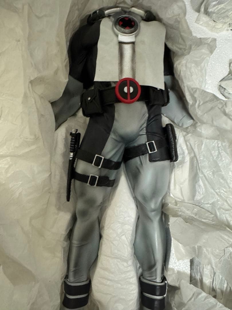 ❗️日々値下げ❗️サイドショウ　デッドプール1/4プレミアム　 X-フォース版