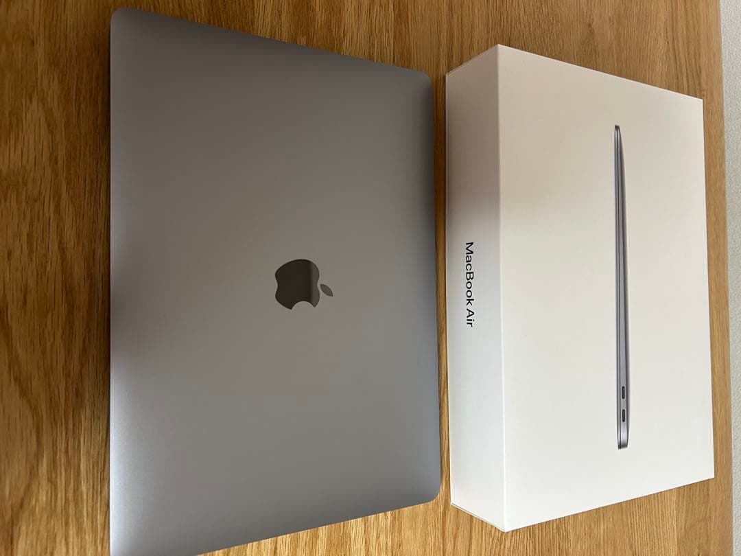 【超美品】MacBook Air M1 8G 256GB