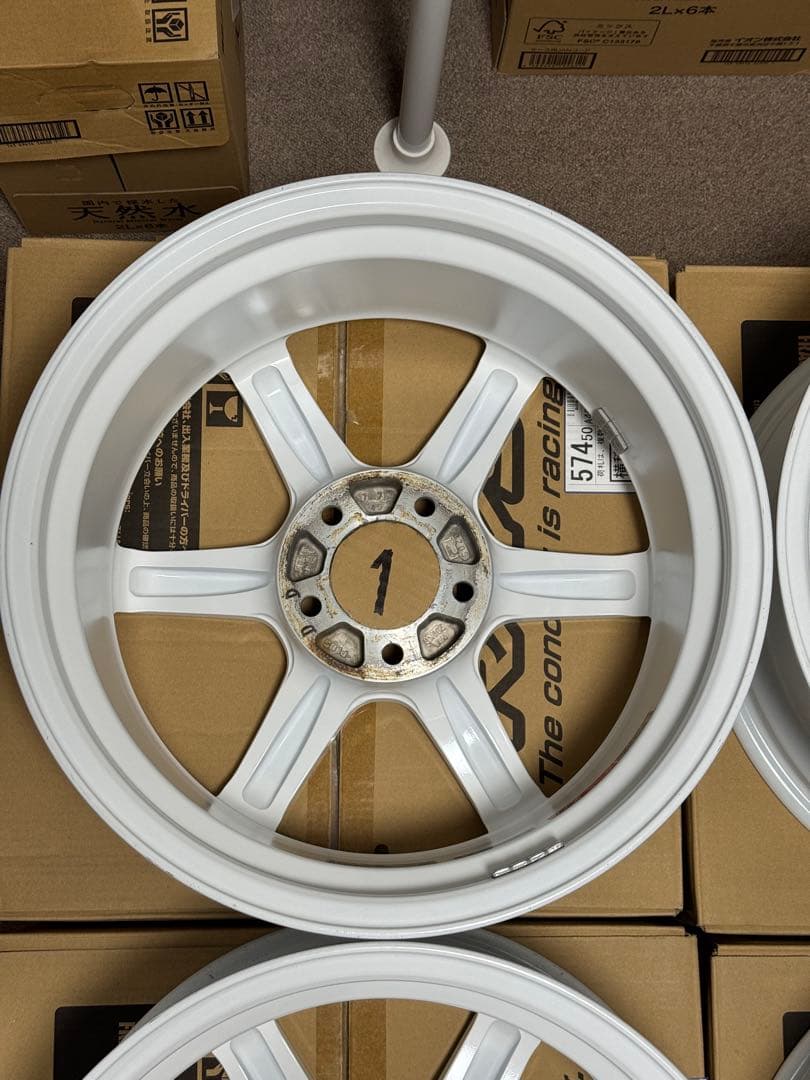 タイヤ・ホイール RAYS TE37