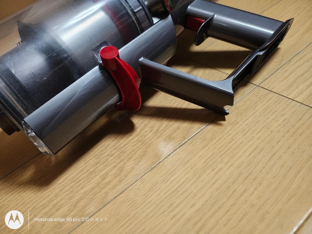 ダイソン★コードレス掃除機★V11本体★ＳV15★バッテリーは別売りです★2