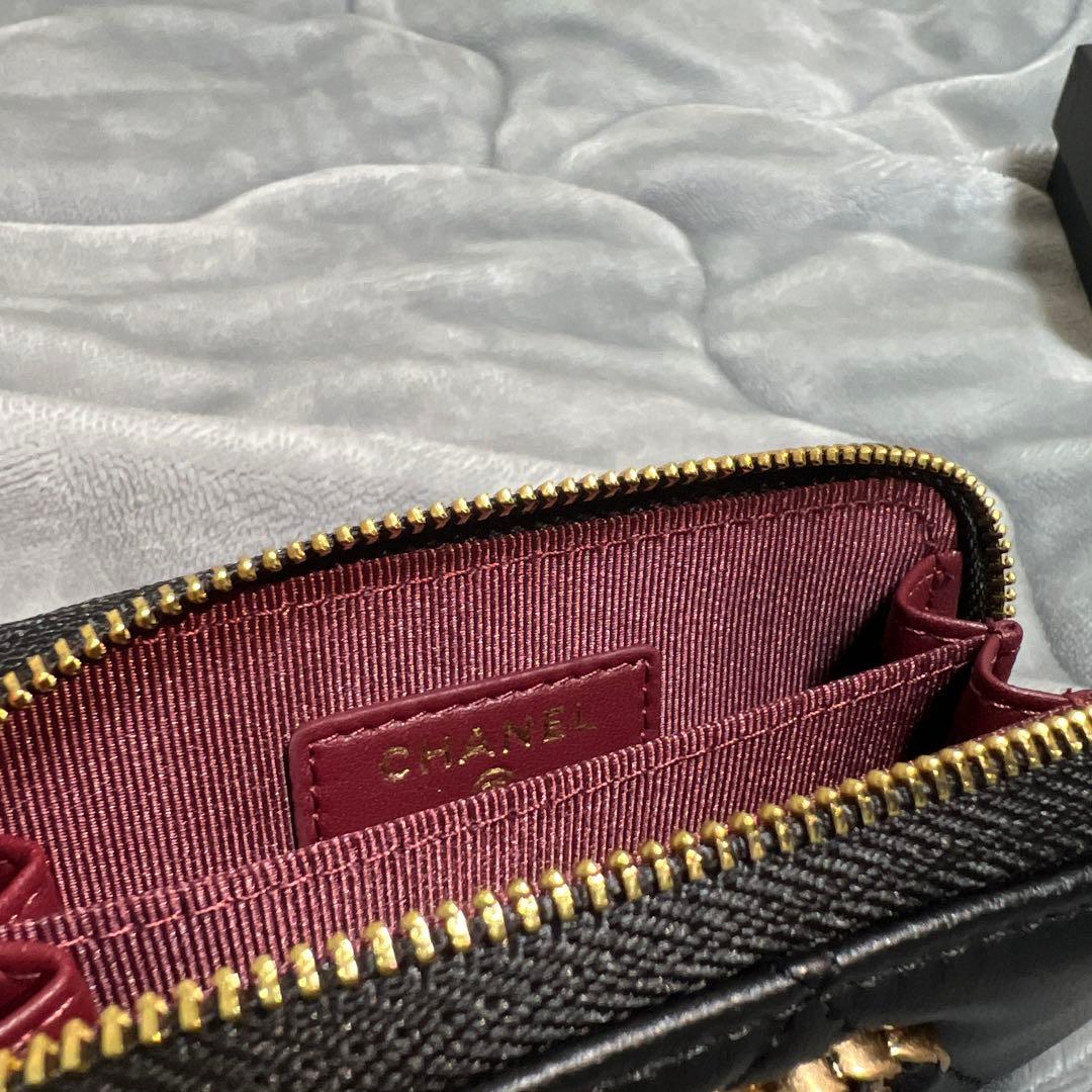 CHANEL ブラック レザー ケース
