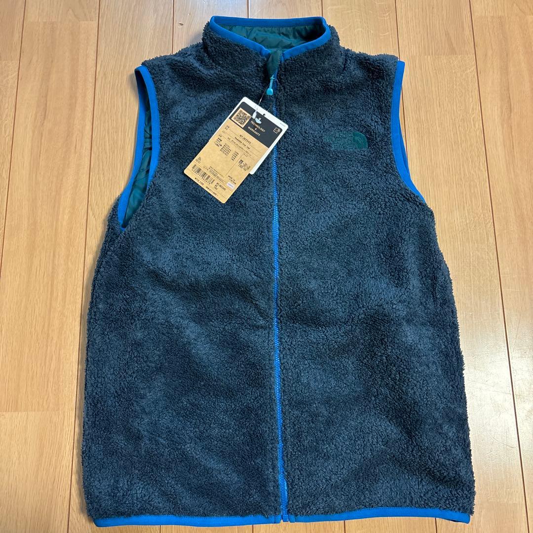 25 ノースフェイスリバーシブルベスト150