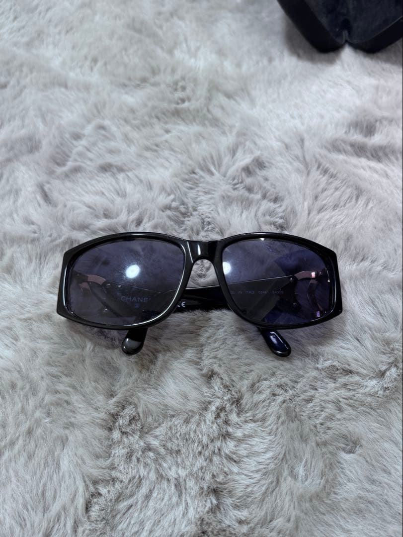 Chanel ブラック サングラス